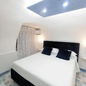 Domus Myosotis Casa vacanze Napoli